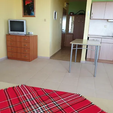 Apartament Sea Star 아파트 비알라