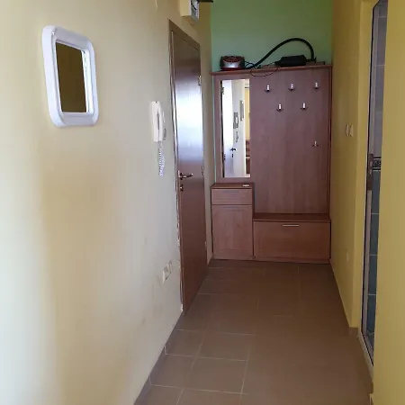 아파트 Apartament Sea Star 비알라
